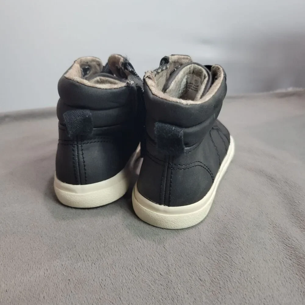 Cat & Jack Black Kids High-Top Sneakers Size 9‎ Faux Leather Soft Textile Lining